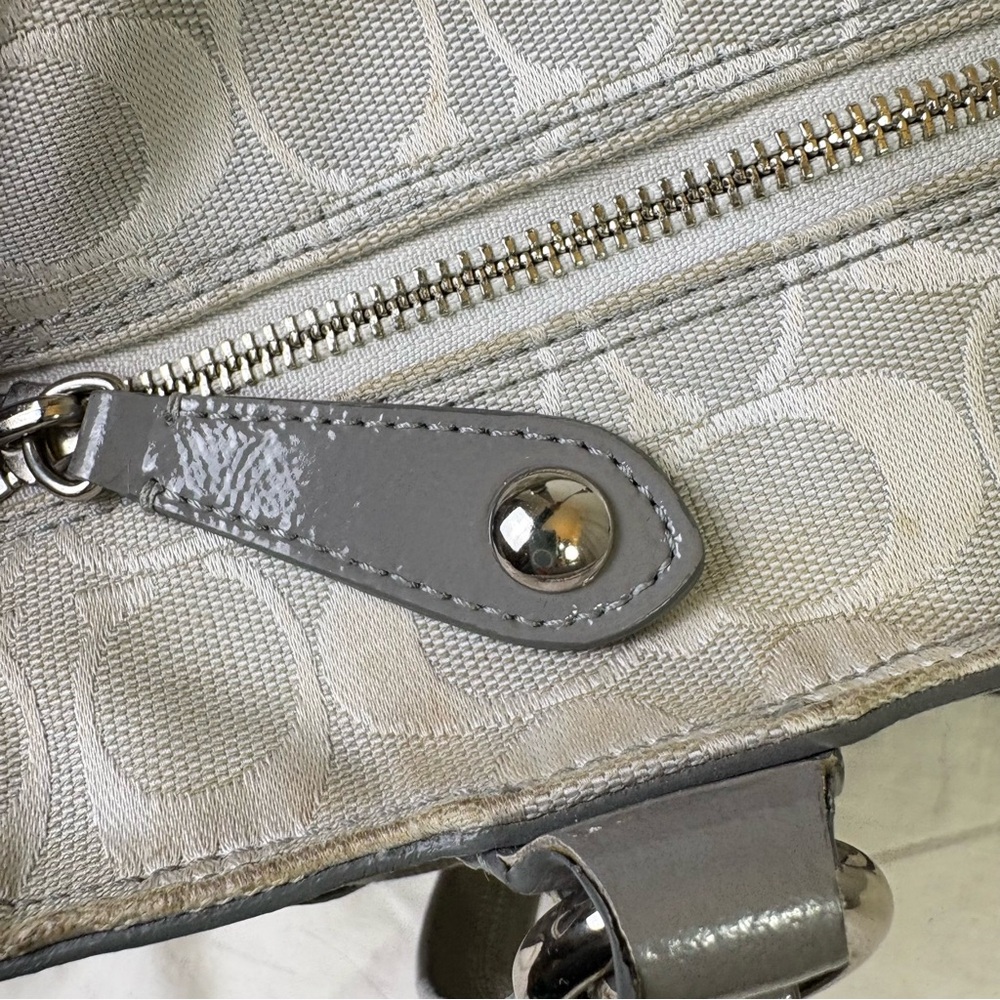COACH F19042 Patent Leather Canvas Jacquard Logo Monogram Tote Bag Purse - Picture 11 of 16